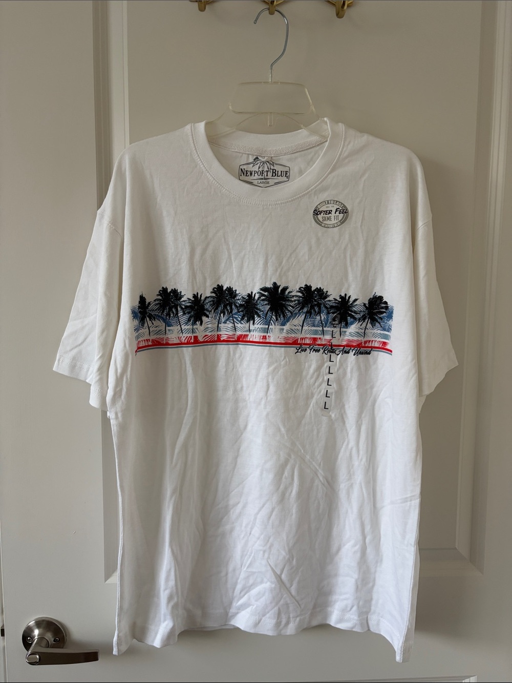 Vintage Newport Blue “Live Free Relax And Unwind” tee